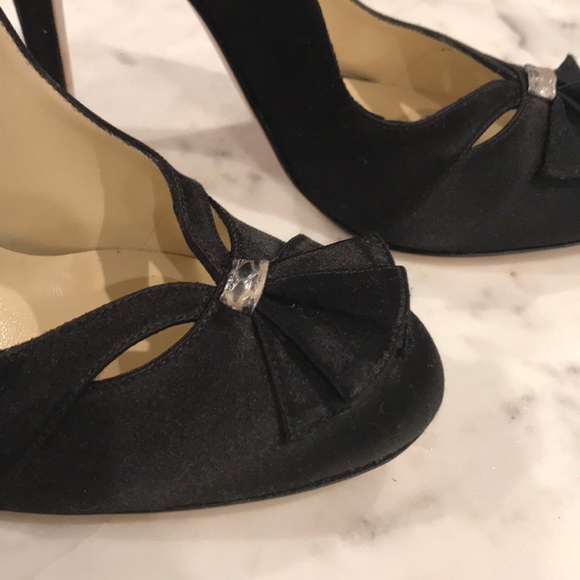 Sarah Flint Black Pumps - Picture 3 of 5